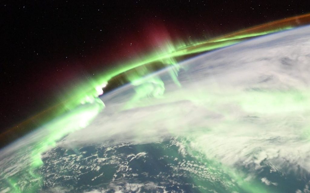 Aurora Polare: uno spettacolo sensazionale visto dallo spazio